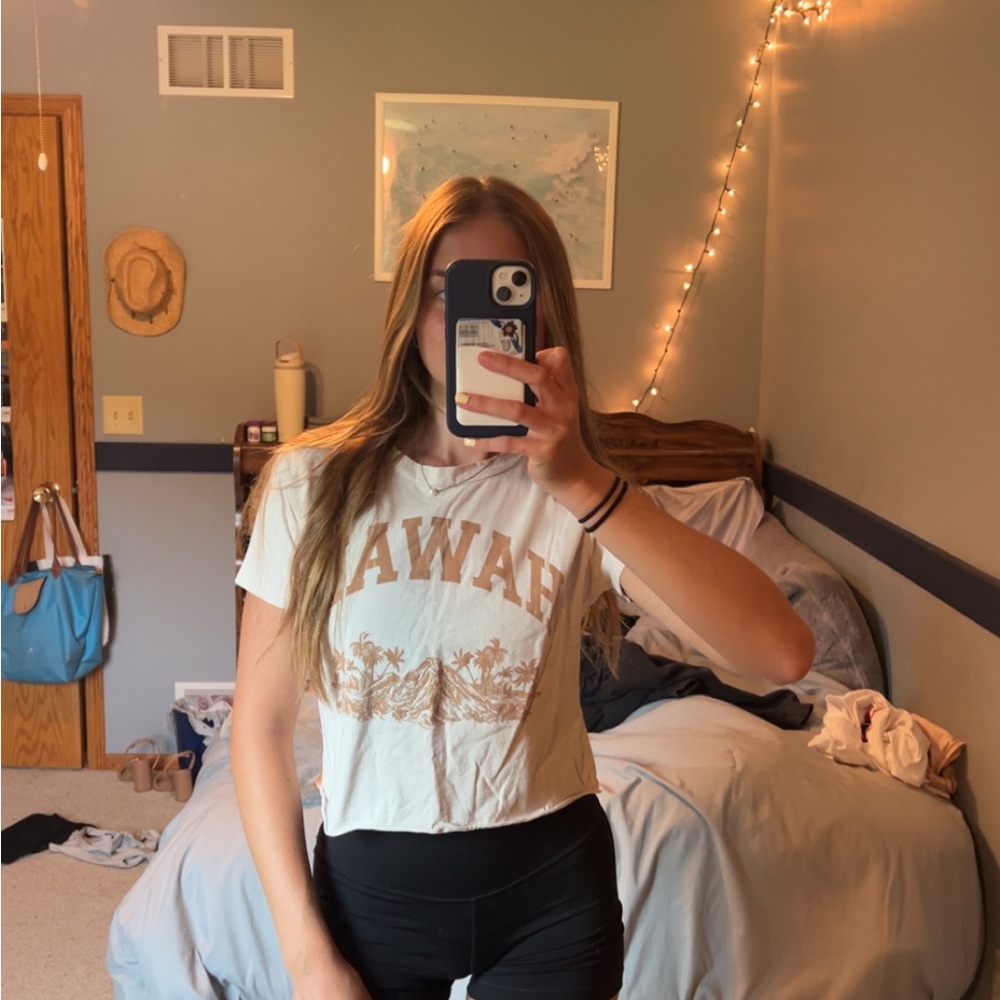 Dry Goods White Hawaii Graphic Crop Top